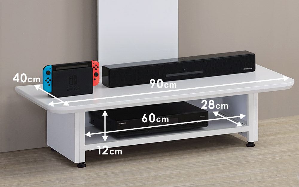 周辺機器を置けるローボード付き
テレビ周りのアイテムをすっきり整頓