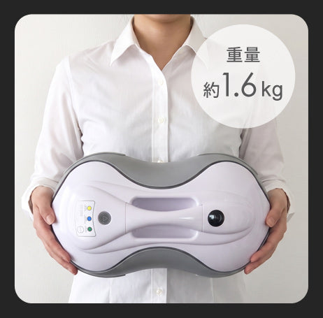 軽量かつコンパクトな設計。
持ち運びや収納も
かんたんです。
　