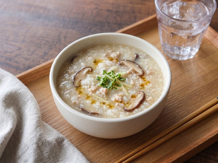 ごま油香る鶏しいたけ中華がゆ