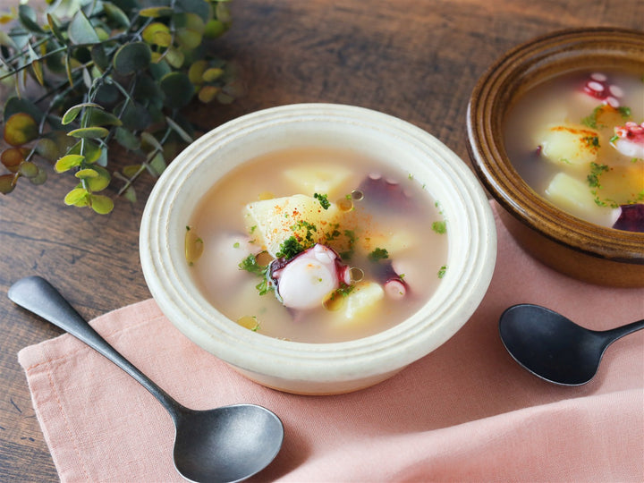 ピリ辛タコとじゃがいもの香味スープ