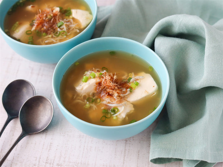 豆腐としらすの具だくさんわさびスープ
